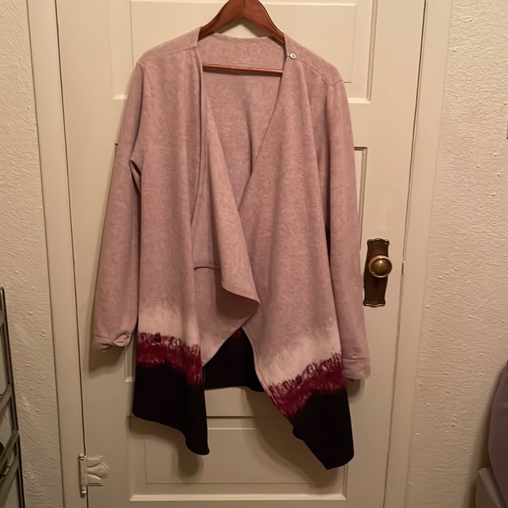 Cuddl Duds shrug 2x fleece wear